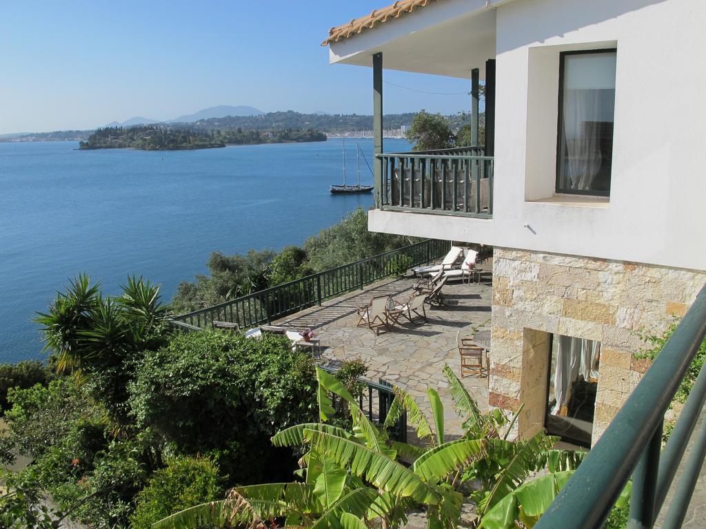 Villa Marlina กอมเมนโน ภายนอก รูปภาพ