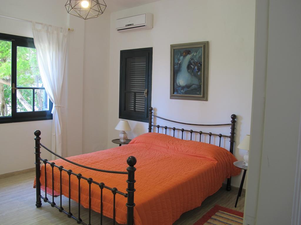 Villa Marlina กอมเมนโน ภายนอก รูปภาพ