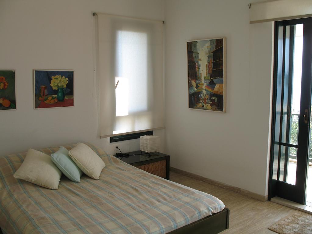 Villa Marlina กอมเมนโน ภายนอก รูปภาพ